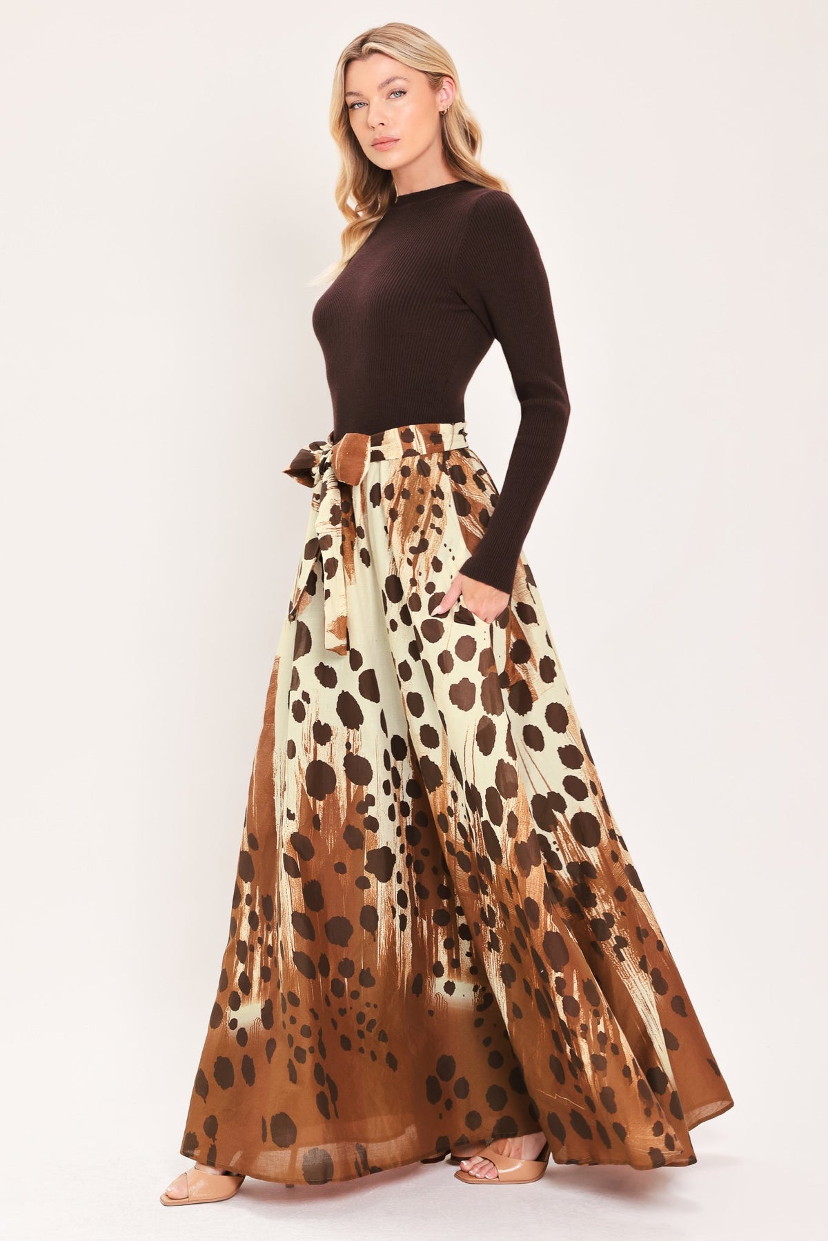 Amber Serenade Sweater Maxi Dress
